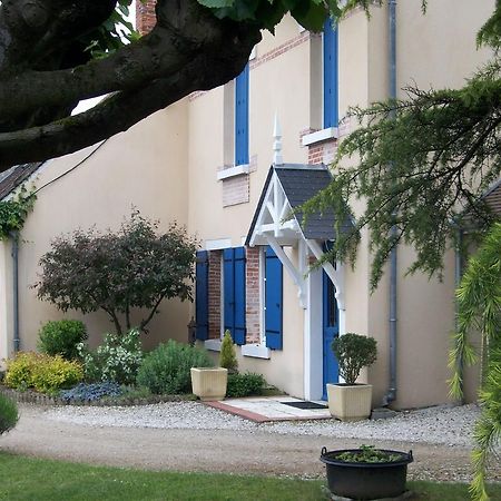 Loire, Chateaux, Et Vignes Onzain Habitación foto